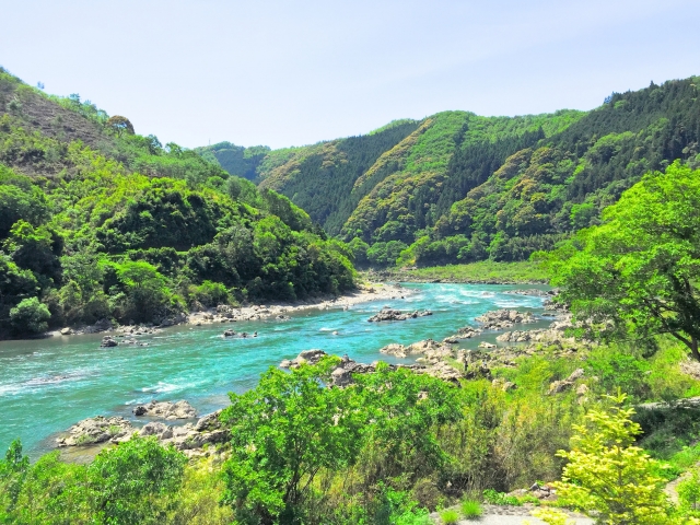 川の景色