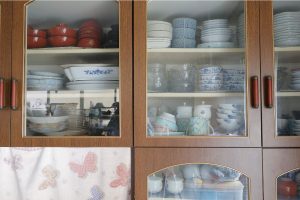 倒れる心配のある家具・家電の近く