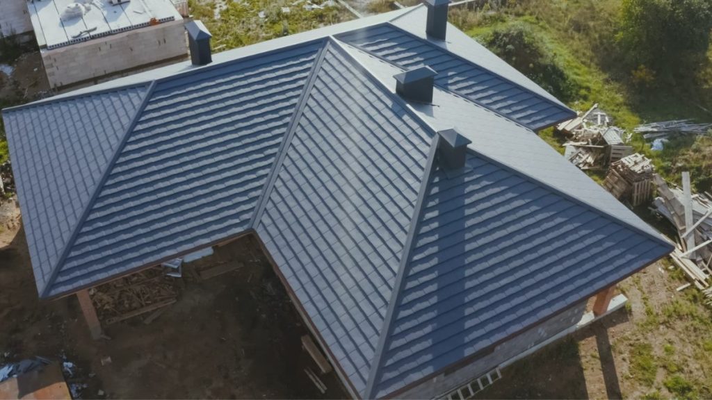 地震で損傷が大きくなりやすい複雑な形の家