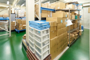 工場・倉庫内の設備や什器への地震対策
