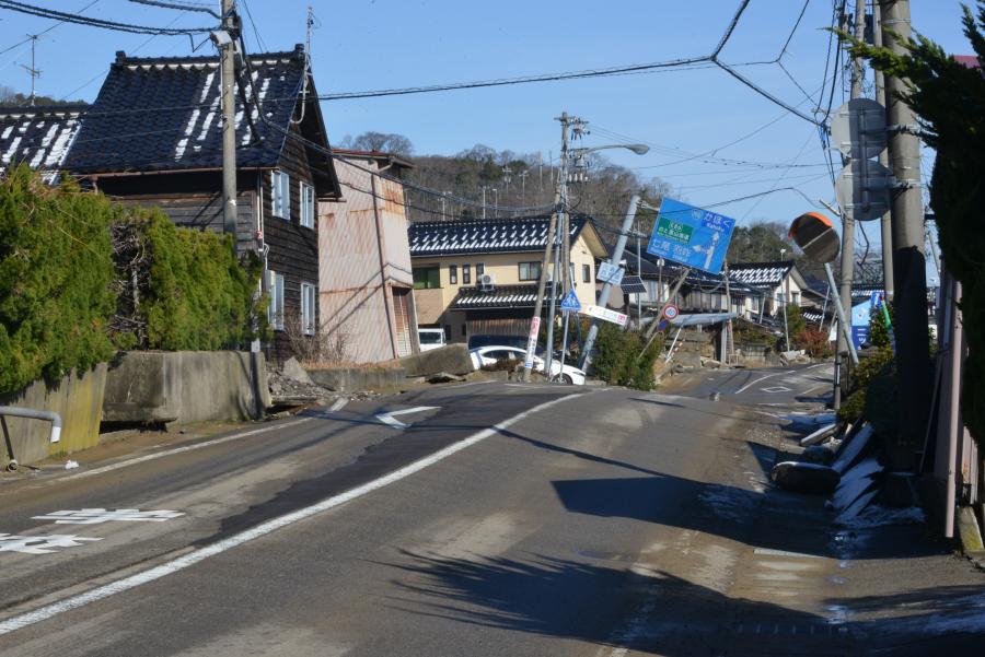 液状化被害を受けた内灘町内