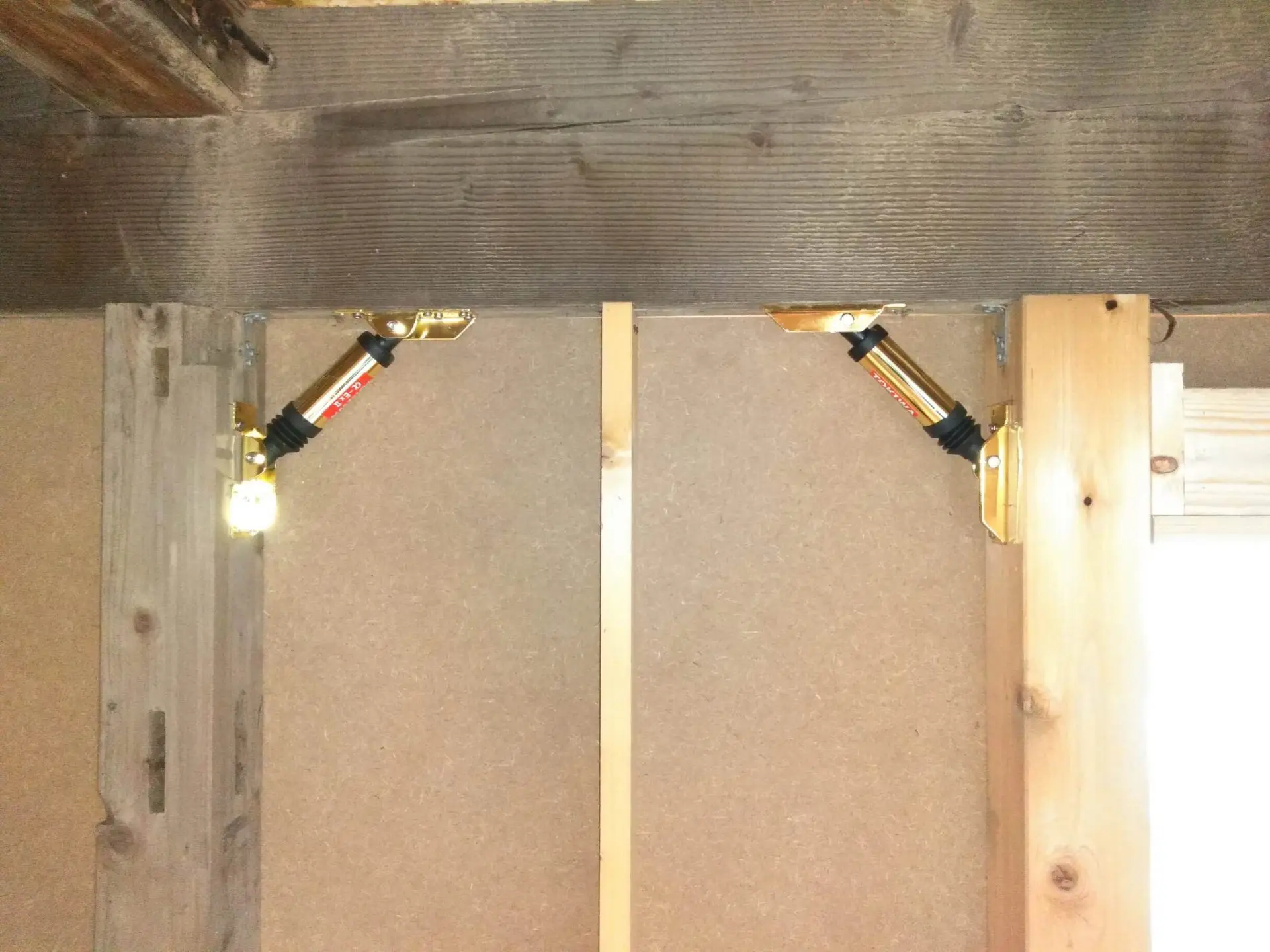 制震ダンパー施工事例（株式会社六花舎設計様・F様邸）